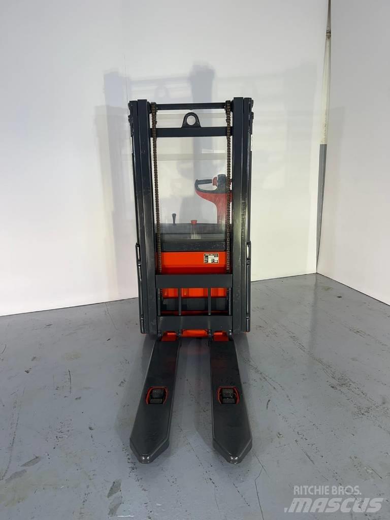 Linde L12 Kézi raklapemelő