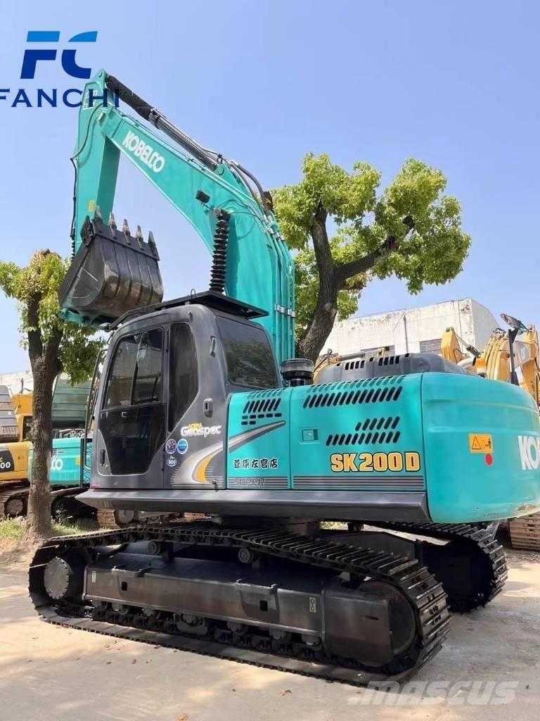 Kobelco SK 200 Lánctalpas kotrók