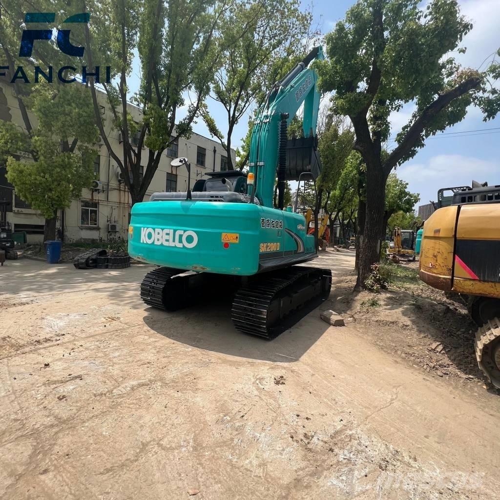 Kobelco SK 200 Lánctalpas kotrók