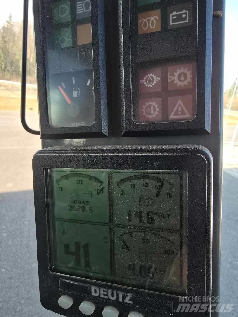Tecnoma FC 5240 Önjáró trágyaszórók