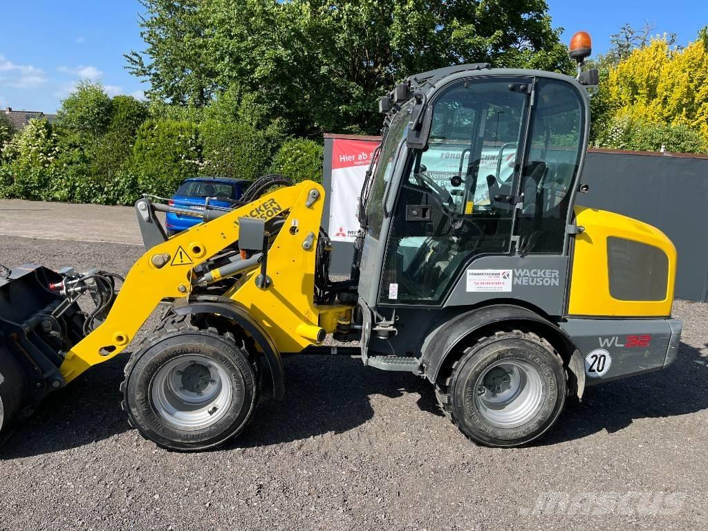 Wacker Neuson WL 32 Gumikerekes homlokrakodók