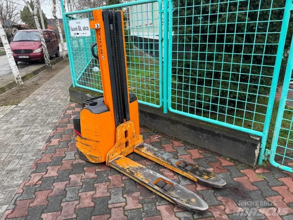 Still EGV 12 V-4153 Gyalogkíséretű targonca