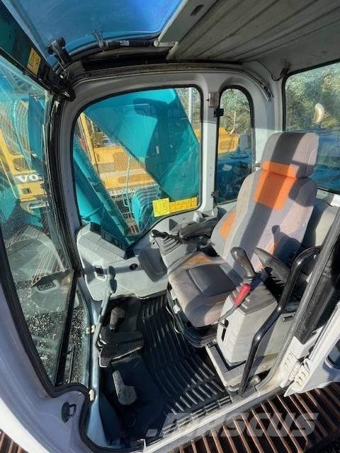 Kobelco SK330 LC-6E Lánctalpas kotrók