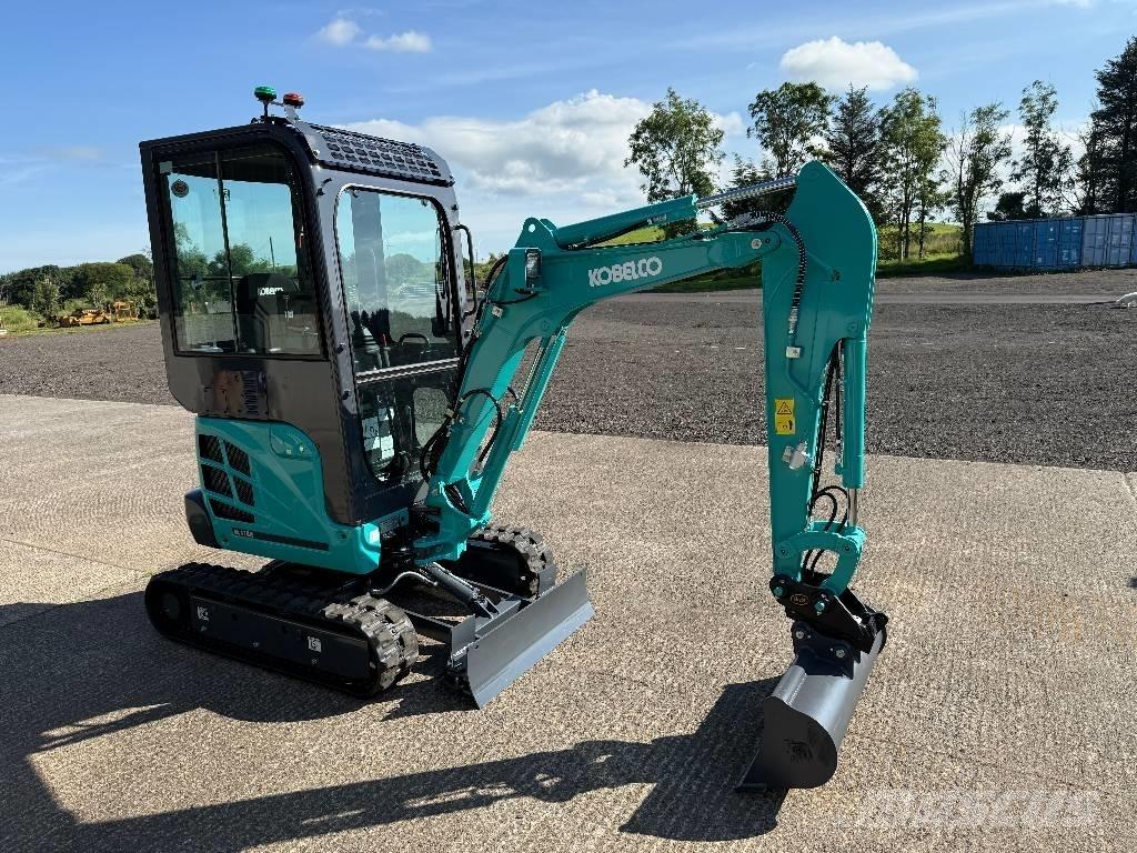 Kobelco SK 17 SR-3 Mini kotrók < 7t