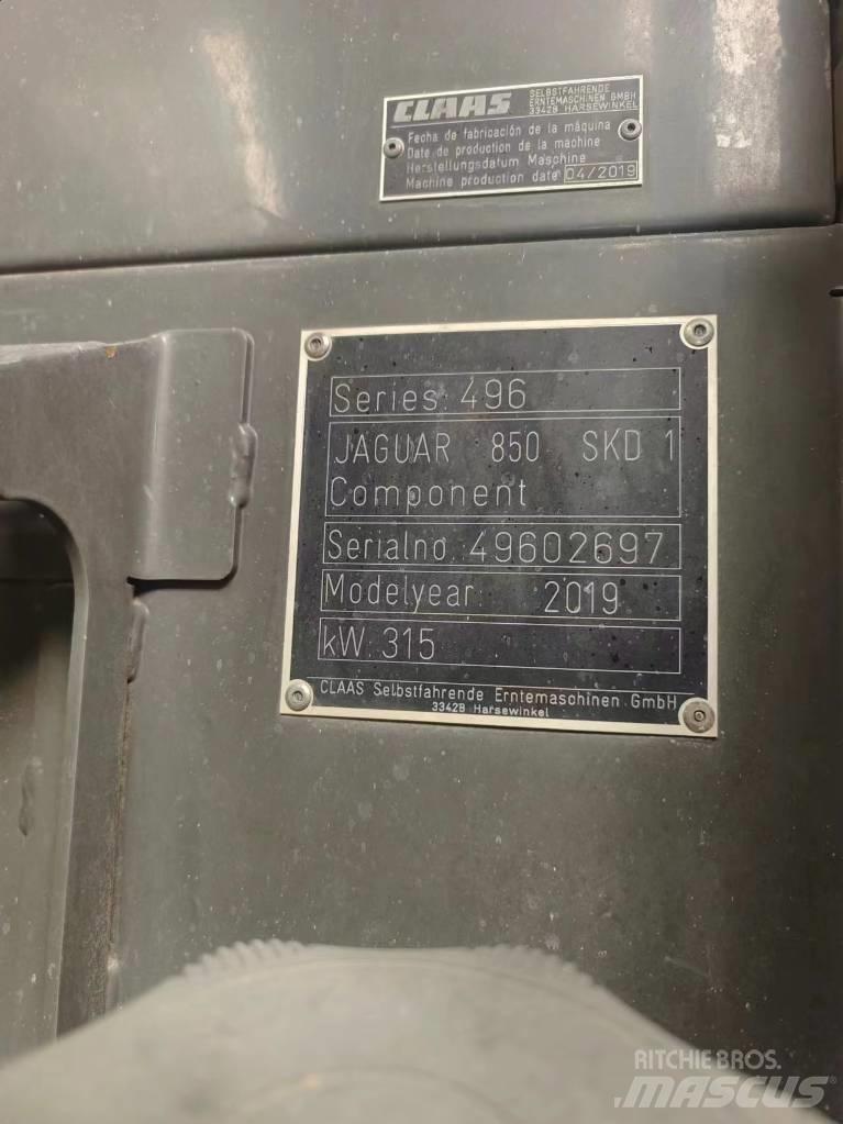 CLAAS Jaguar 850 Önjáró szecskázók