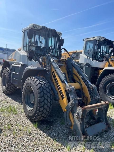 Liebherr L 526 Gumikerekes homlokrakodók