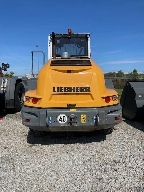 Liebherr L 526 Gumikerekes homlokrakodók