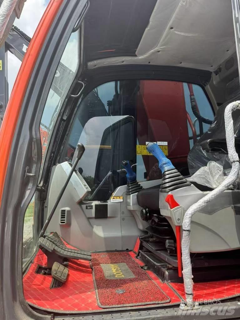 Doosan DX300-9C Lánctalpas kotrók