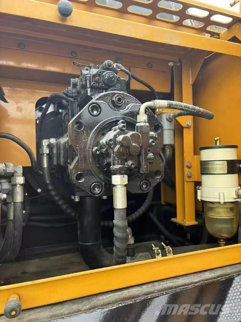 Sany SY 365 C Lánctalpas kotrók