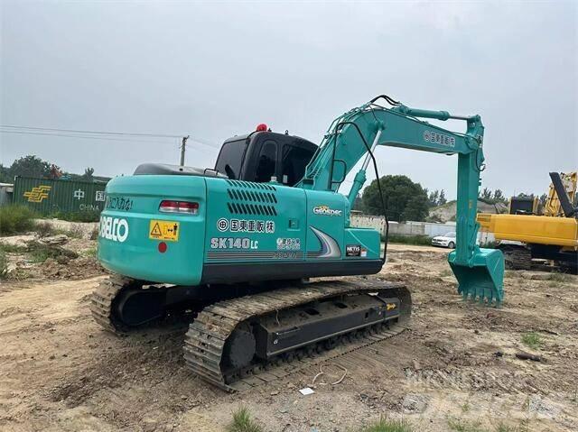 Kobelco SK 140 Közepes (midi) kotrók 7 t - 12 t