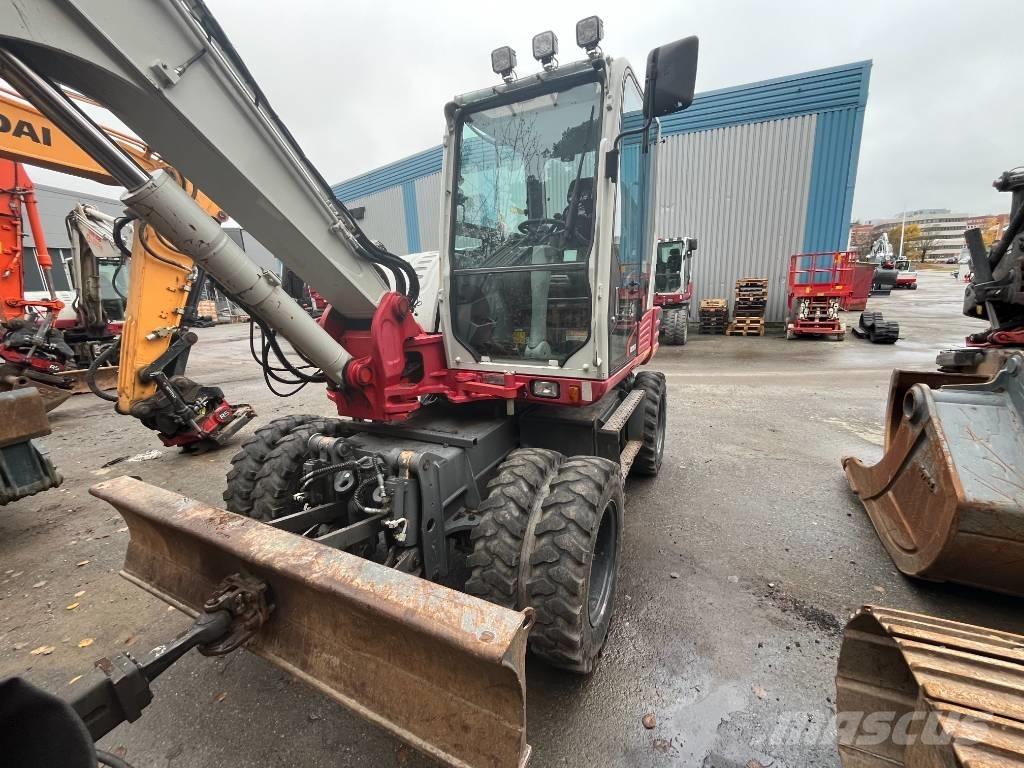 Takeuchi TB 295 W Gumikerekes kotrók