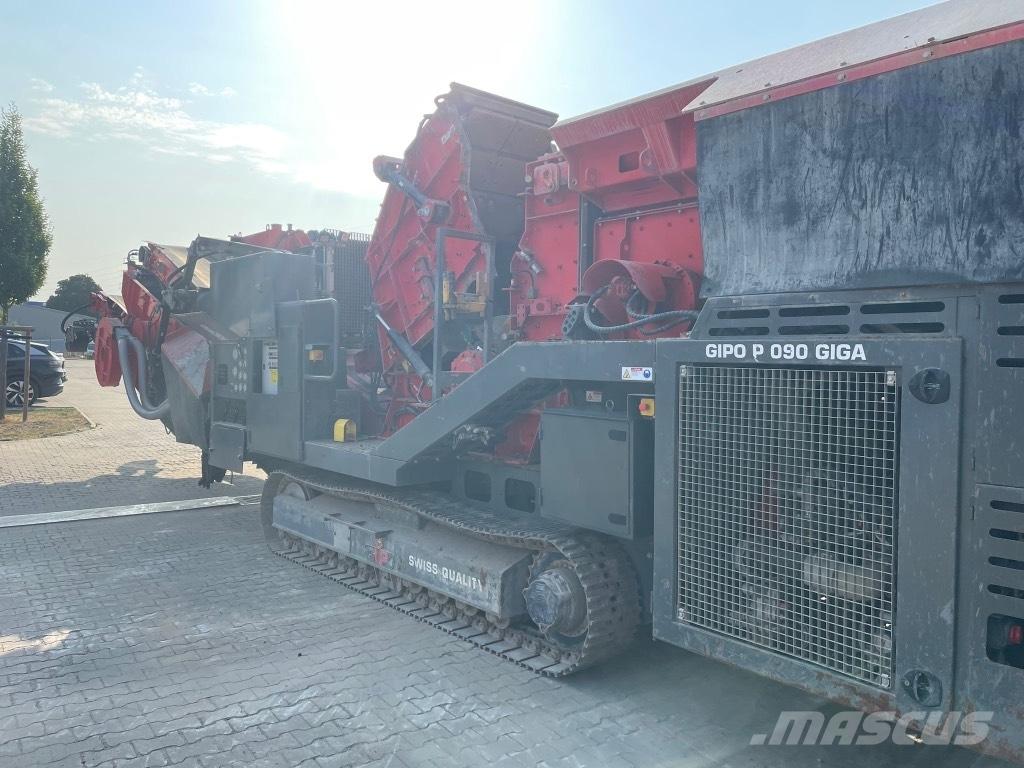 GIPO P090 GIGA Mobil törőgépek