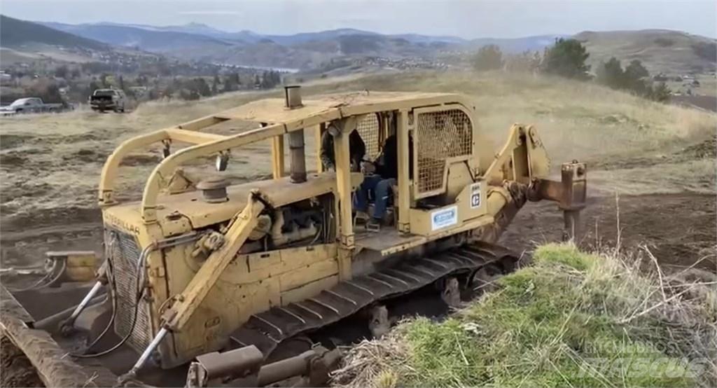 CAT D8H lánctalpas dózerek