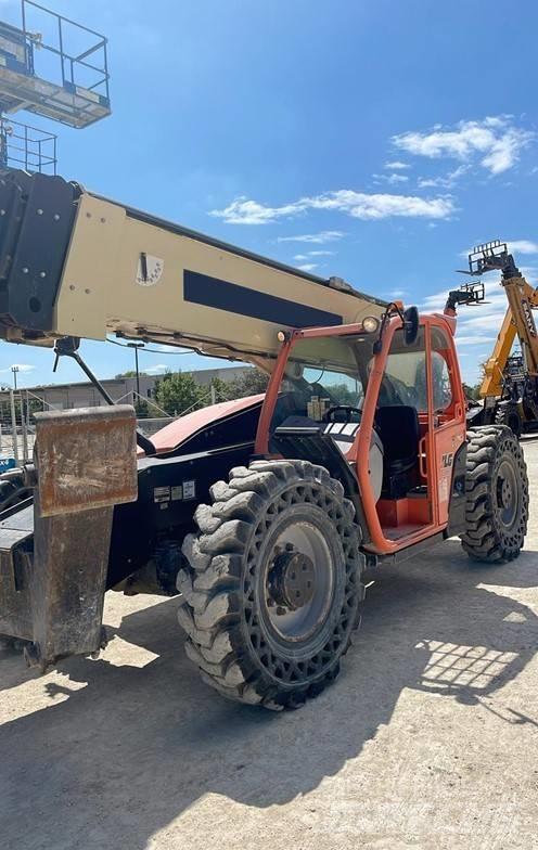 JLG 1055 Teleszkópos rakodók