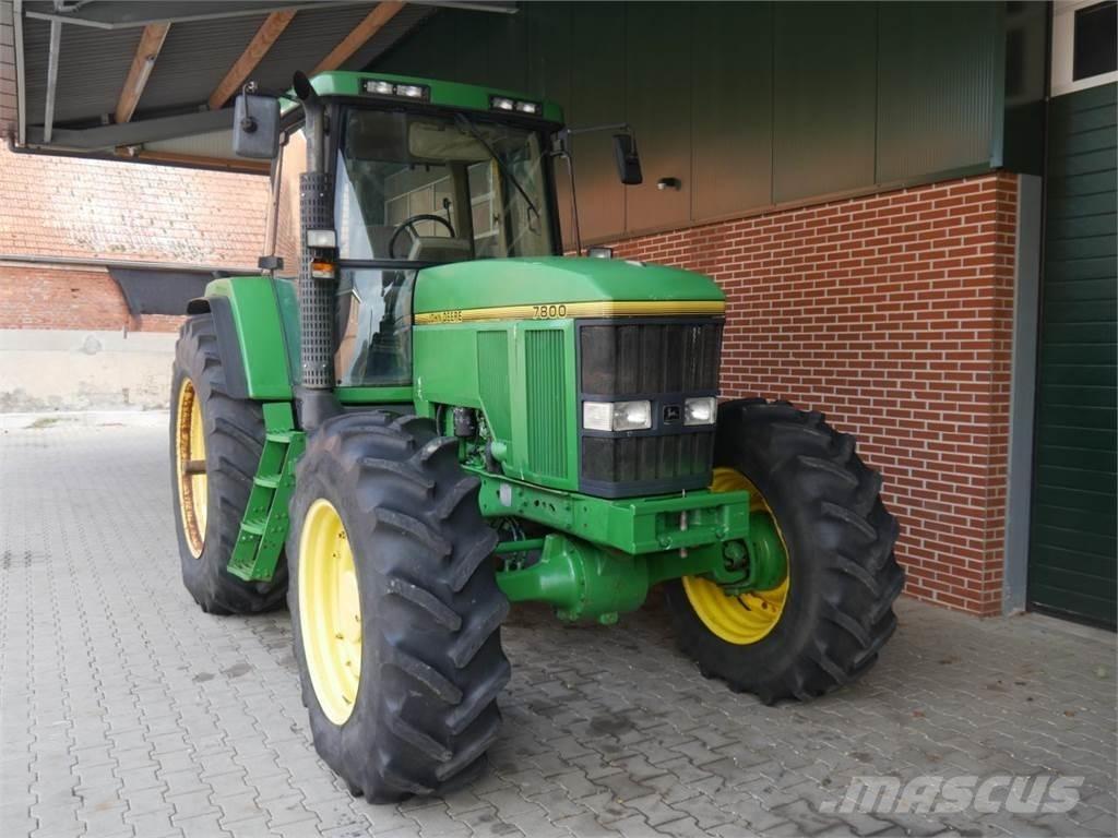 John Deere 7800 Traktorok