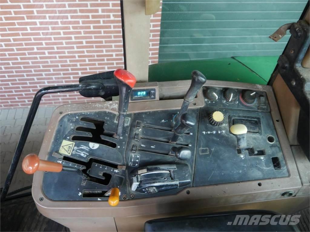 John Deere 7800 Traktorok