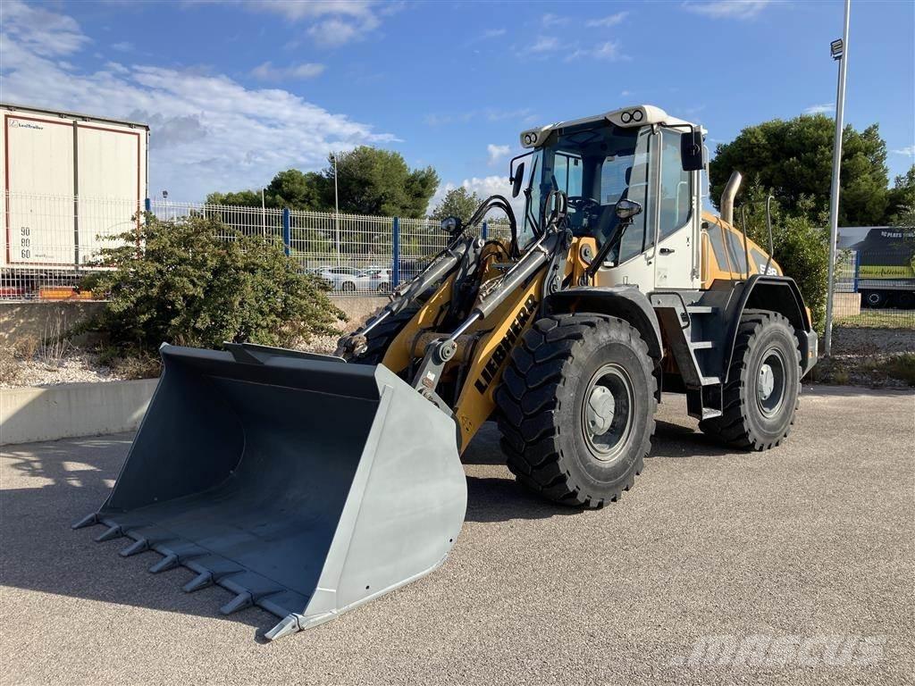 Liebherr L 538 Gumikerekes homlokrakodók