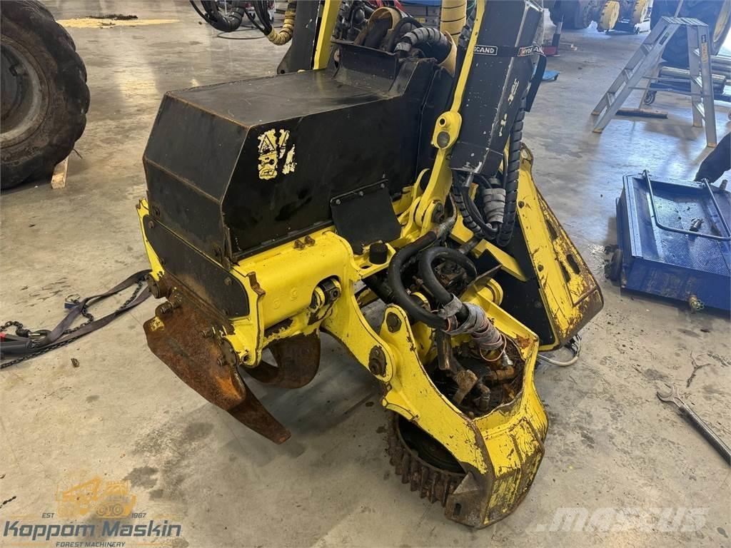 John Deere 415 Betakarító fejek