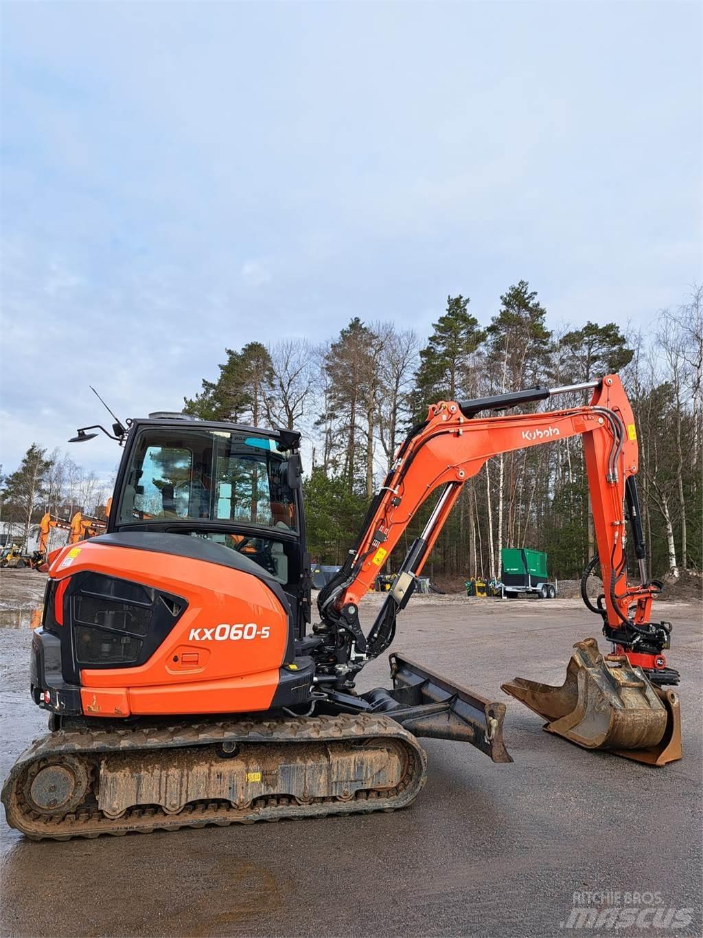 Kubota KX060-5 Mini kotrók < 7t