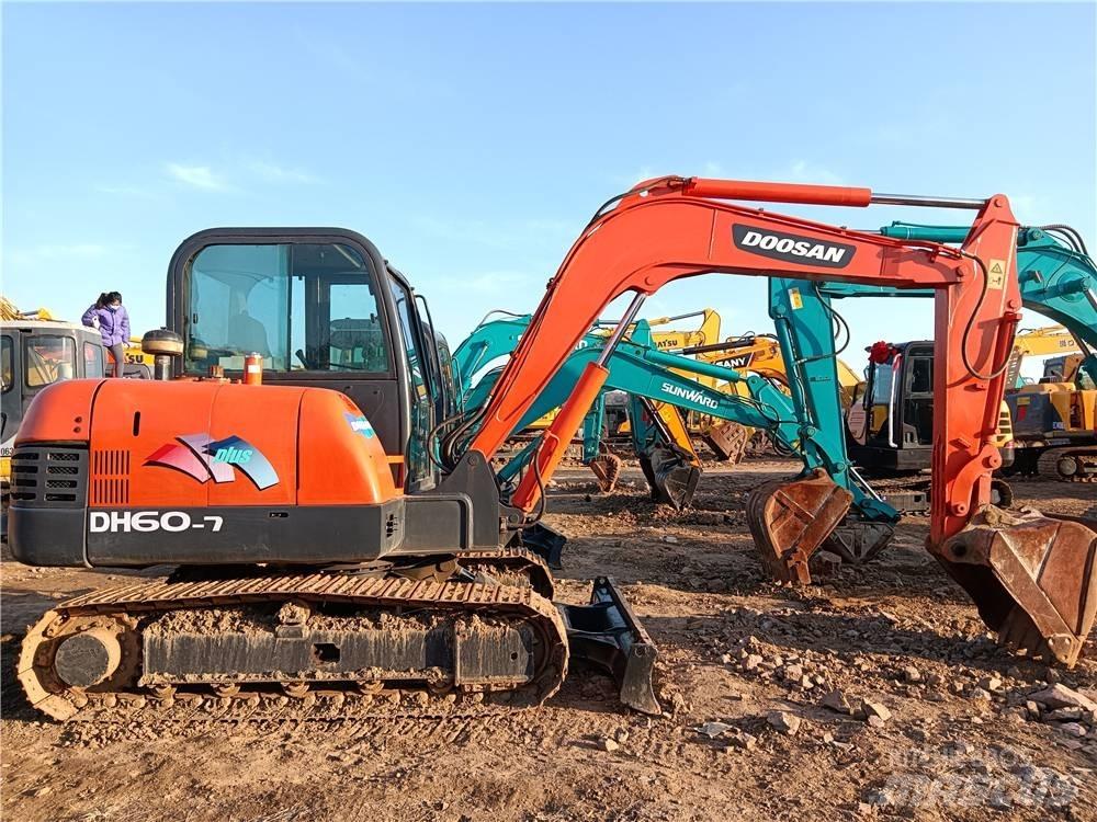 Doosan DH60-7 Lánctalpas kotrók