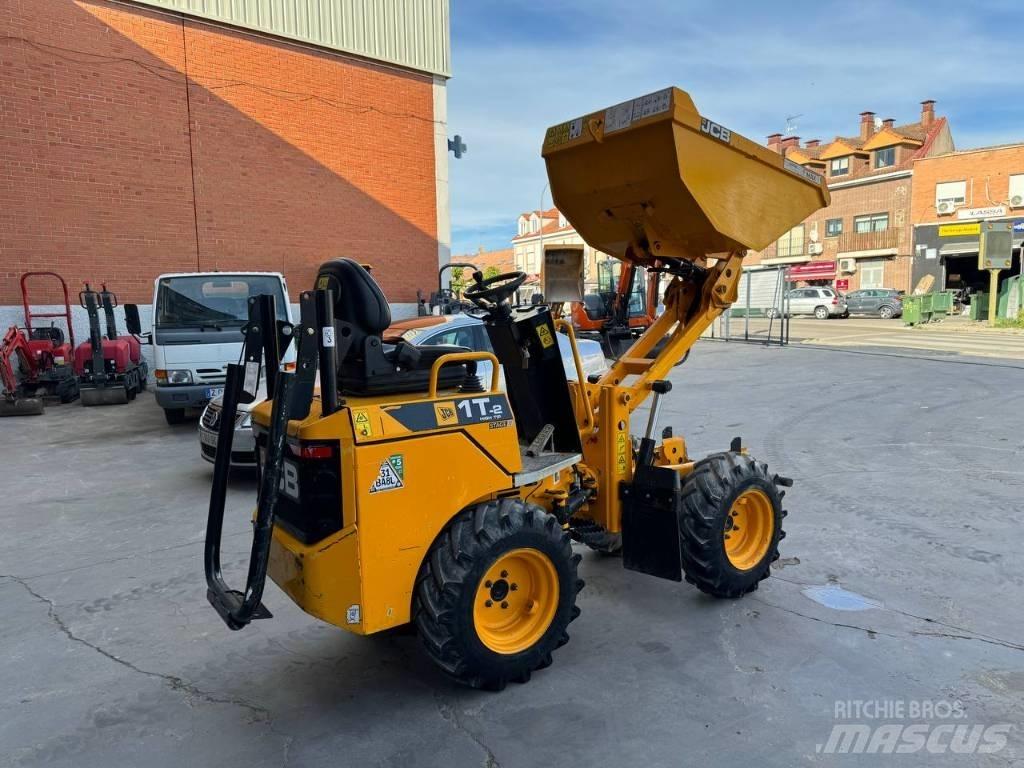 JCB 1T-2S5 Mezei dömperek