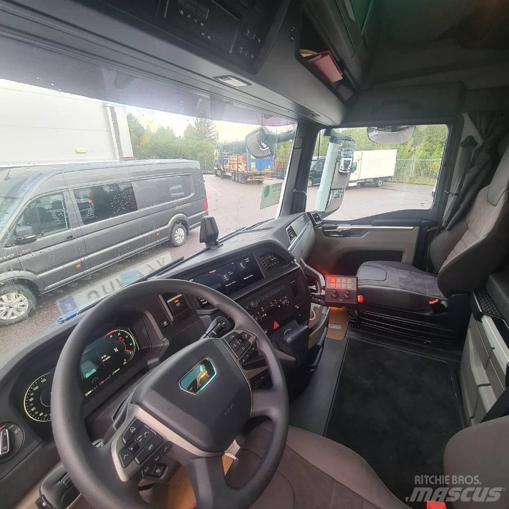 MAN TGX 35.510 8x4-4 Billenő teherautók
