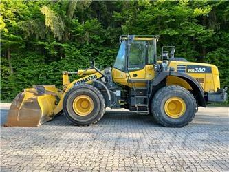 Komatsu WA 380-8 Gumikerekes homlokrakodók