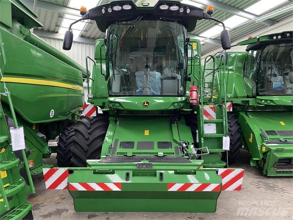 John Deere T550i Kombájnok