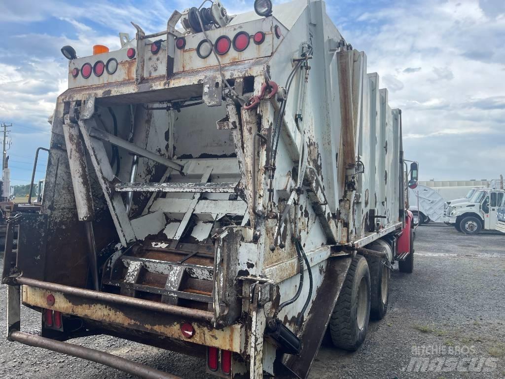 Sterling L7500 Hulladék szállítók