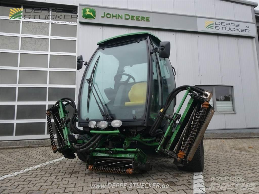 John Deere 8900A Kaszák