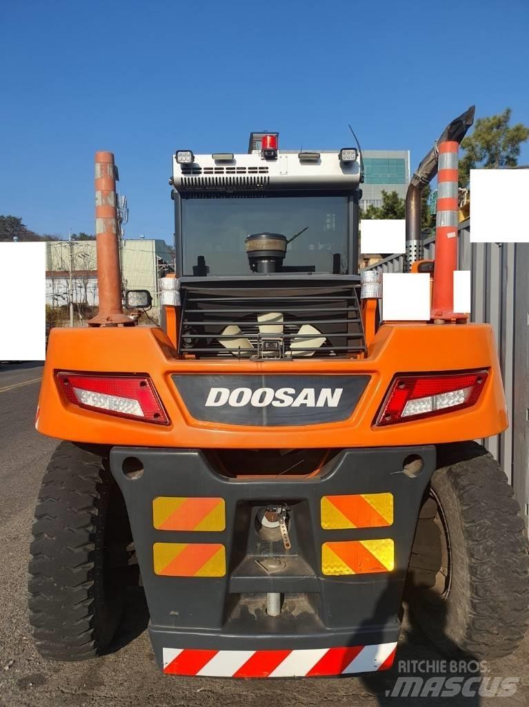 Doosan D 160 S-5 Dízel targoncák