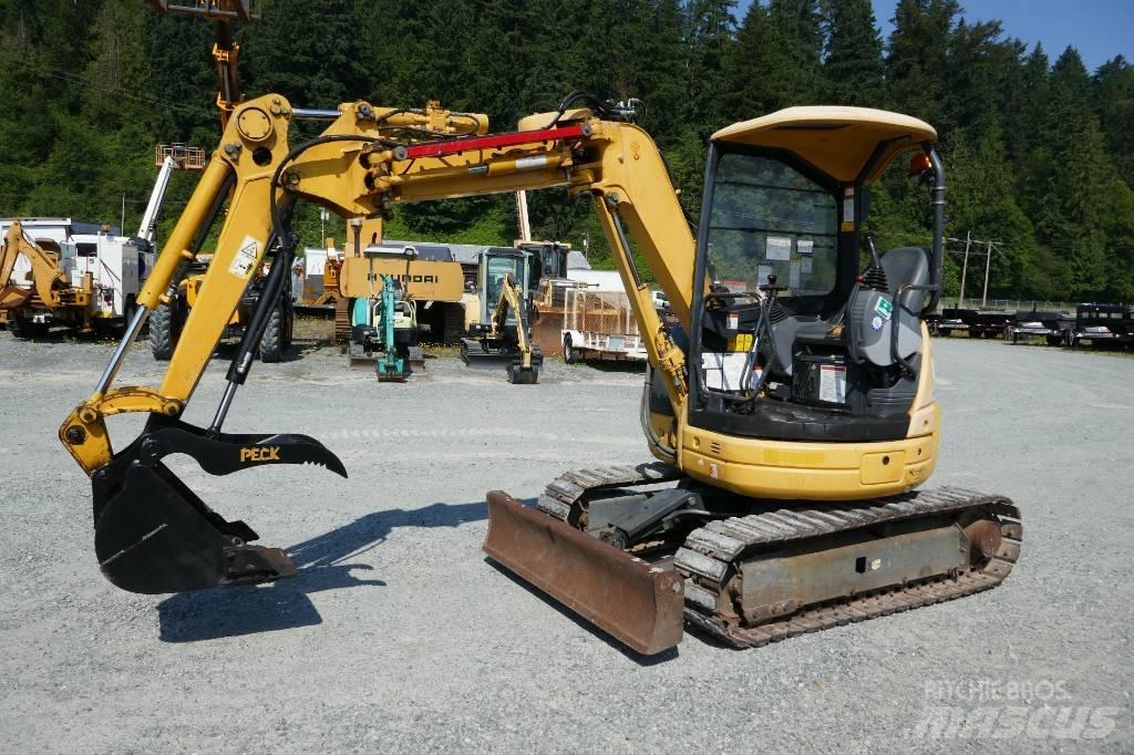 Komatsu PC 30 UU-5 Mini kotrók < 7t