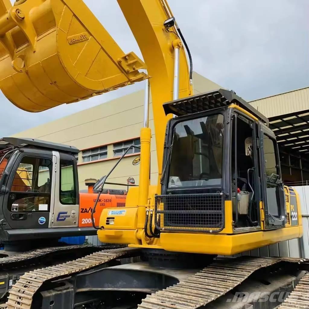 Komatsu PC 200 Lánctalpas kotrók