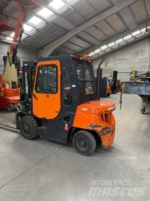 Doosan FD30 Dízel targoncák