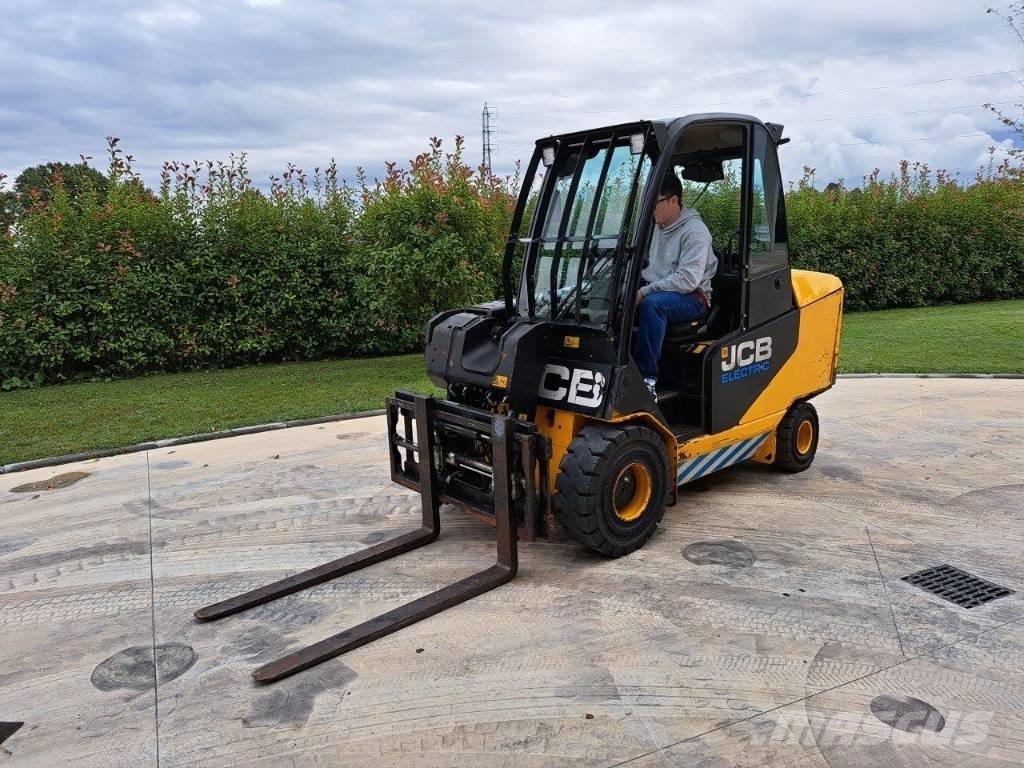 JCB TLT 30-19E Tolóoszlopos targonca