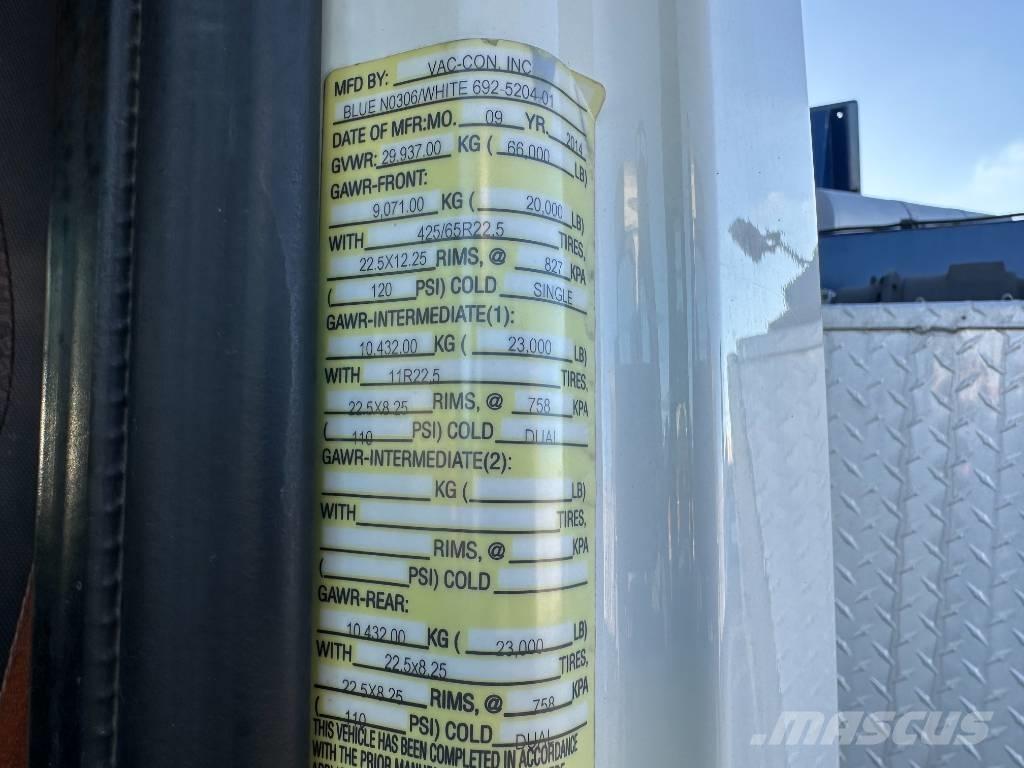 International 7500 Vákuum teherautok