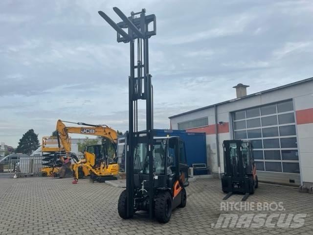 Doosan D35C-9 Dízel targoncák