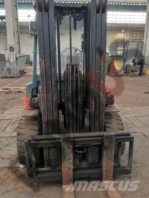 Toyota 7 FBMF 45 Elektromos targoncák