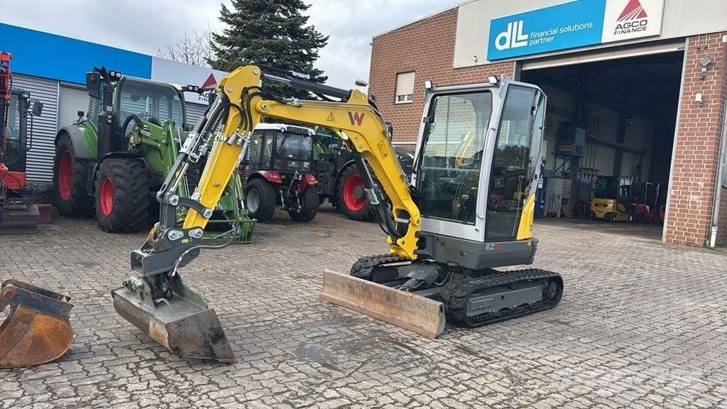 Wacker Neuson EZ26 Mini kotrók < 7t