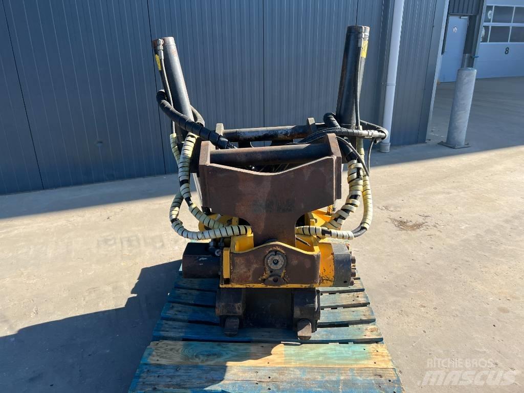 Engcon EC30 - S70 Forgatók-Építőipar