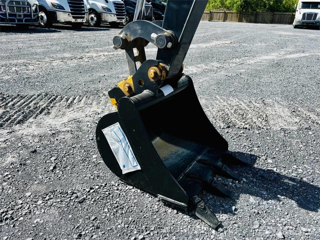 DEERE 35-P Mini kotrók < 7t