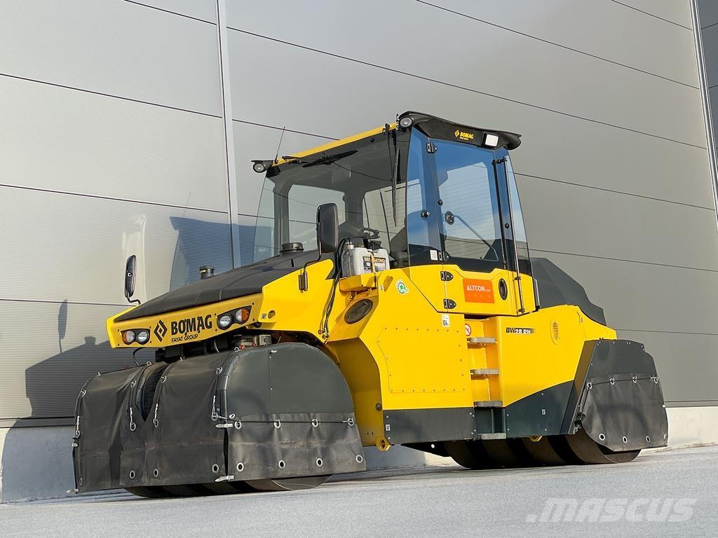 Bomag BW 28 RH Pneumatikus kerekes hengerek