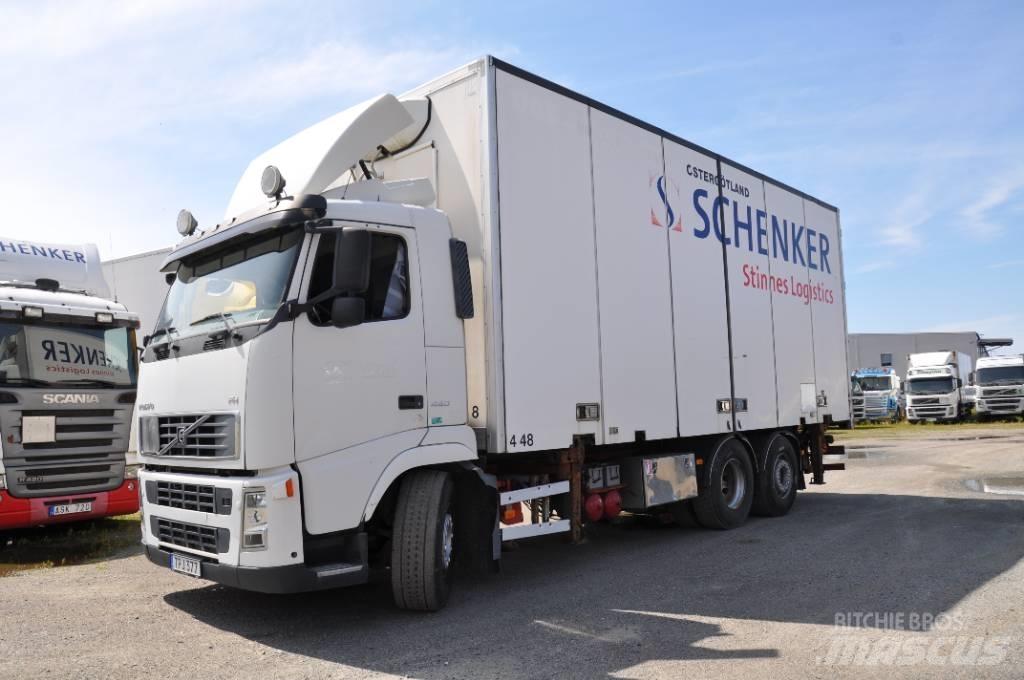 Volvo FH440 6X2 Dobozos teherautók