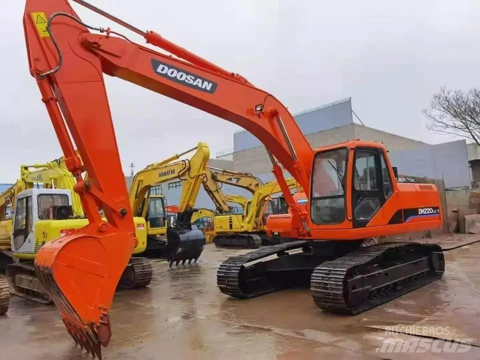 Doosan DH 220 Lánctalpas kotrók