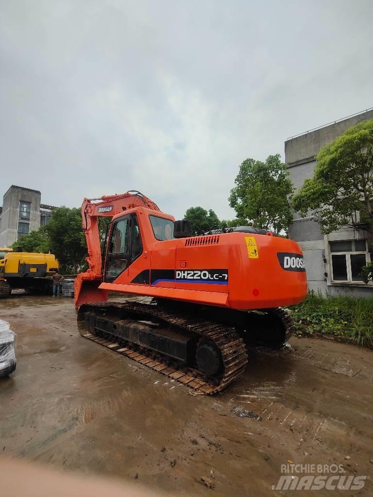 Doosan DH 220 Lánctalpas kotrók