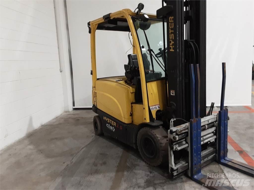 Hyster J2.5XN Elektromos targoncák