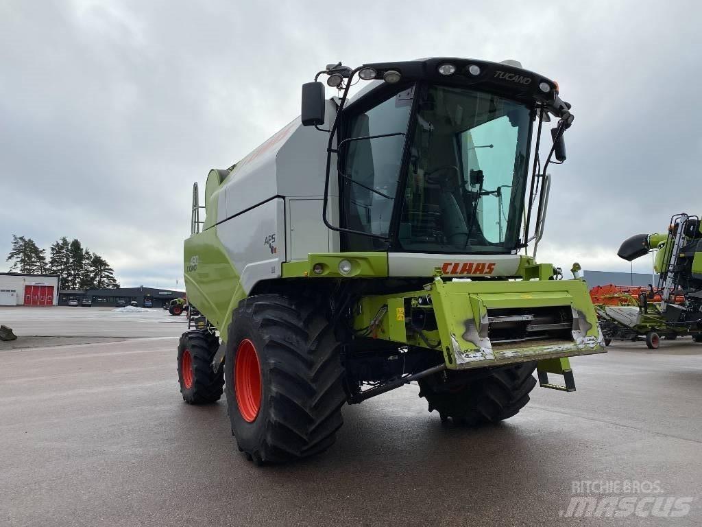CLAAS Tucano 430 Kombájnok