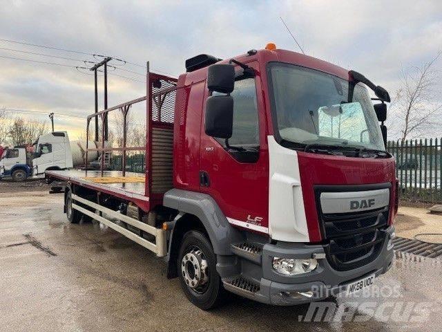 DAF LF180 Platós / Ponyvás teherautók