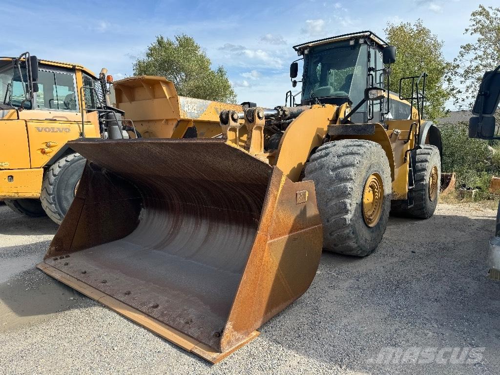 CAT 980 K Gumikerekes homlokrakodók