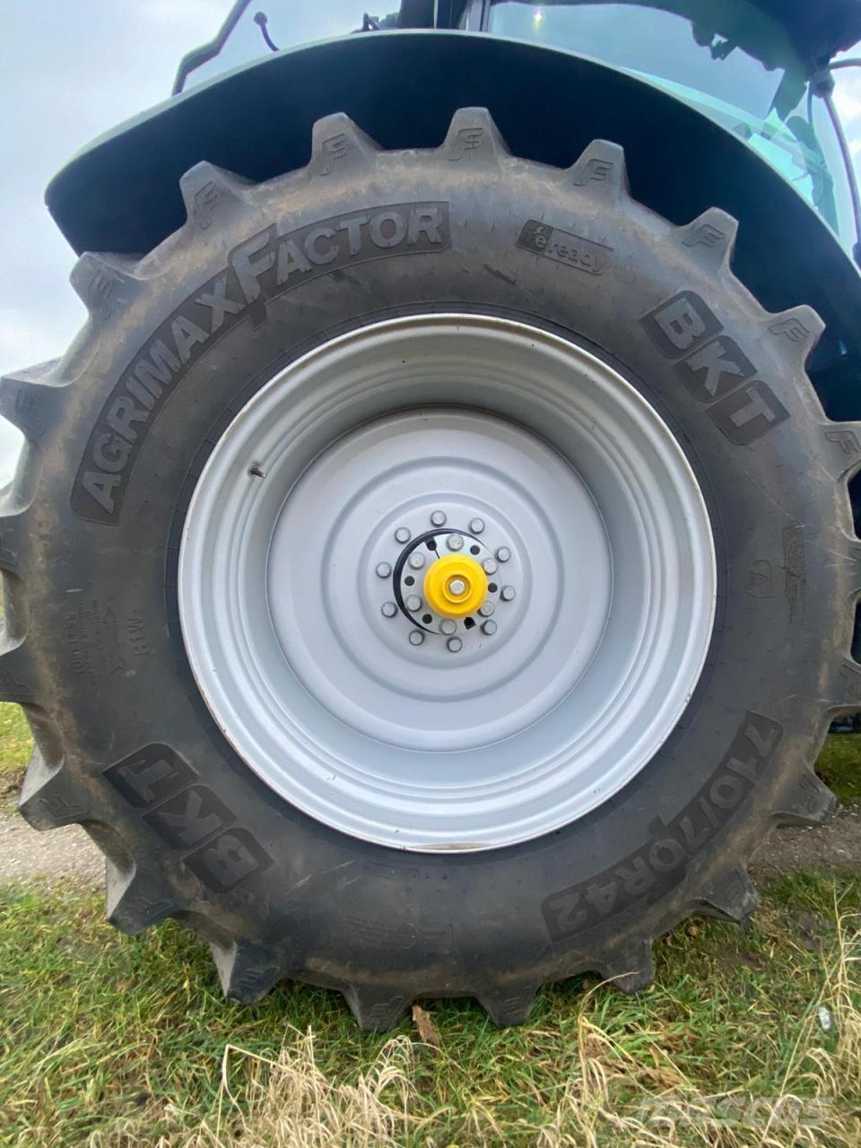 New Holland T7.230 Traktorok